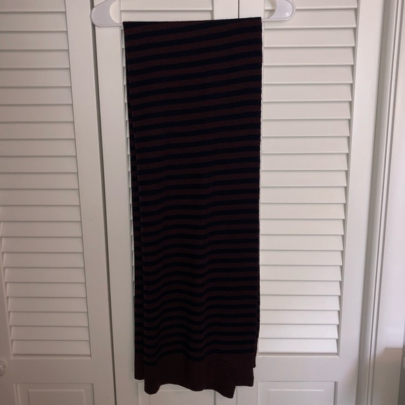 Marc Jacob's striped wool scarf - Picture 2 of 5